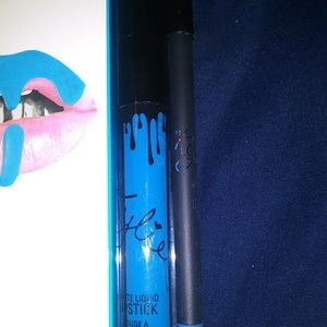 Kylie Cosmetics Makeup - Skylie Kylie Jenner lip kit Kylie Cosmetics Makeup - Skylie Kylie Jenner lip kit